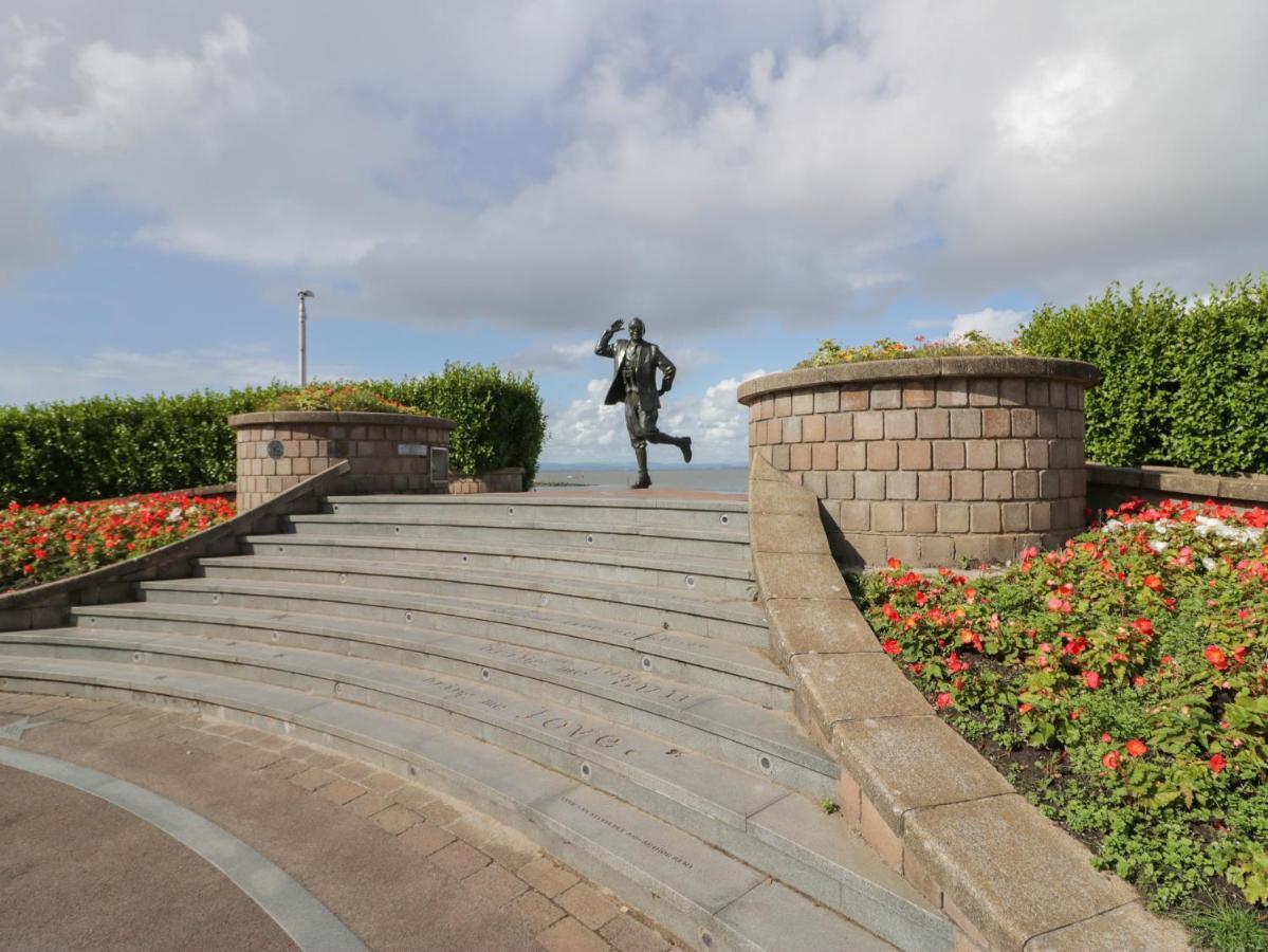 Eden On The Crescent Leilighet Morecambe Eksteriør bilde